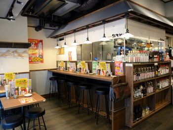 紅とん 西葛西店 店内3